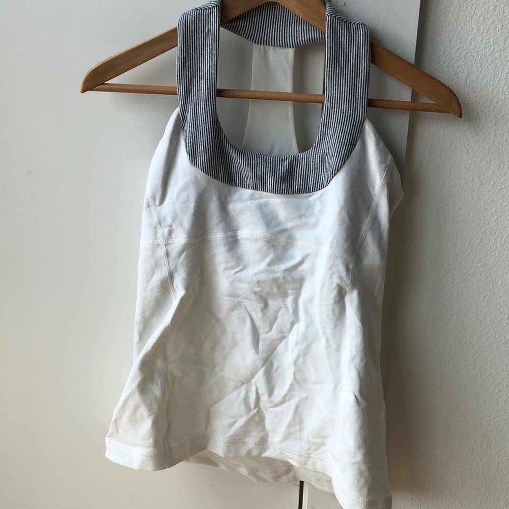 Lululemon top